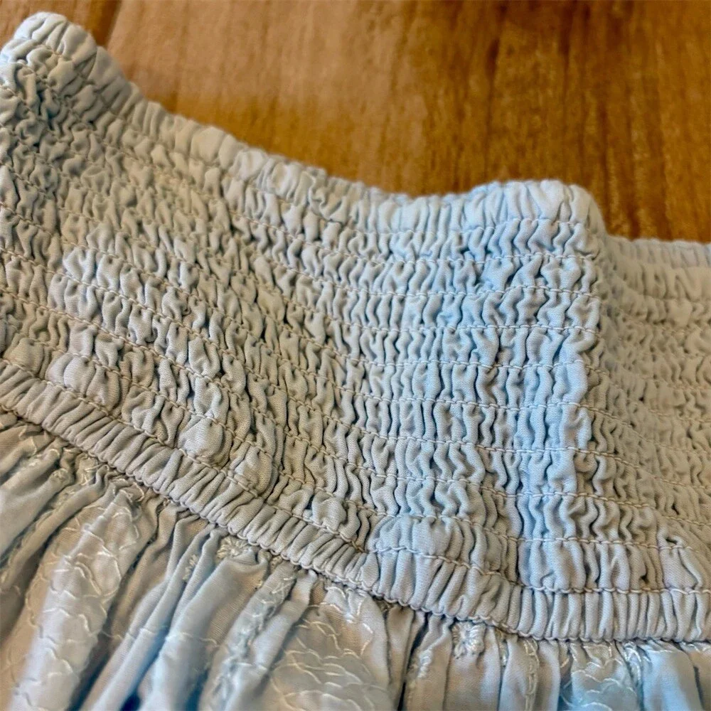 Abercrombie Kids Skort Girls 13/14 Light Blue Smocked Tiered Ruffle Floral